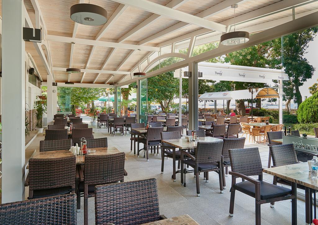 Paradise Hotel & Relax Center Поморие Экстерьер фото