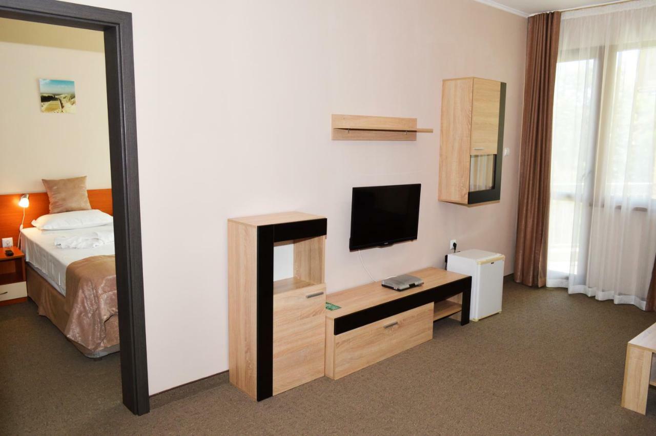 Paradise Hotel & Relax Center Поморие Экстерьер фото